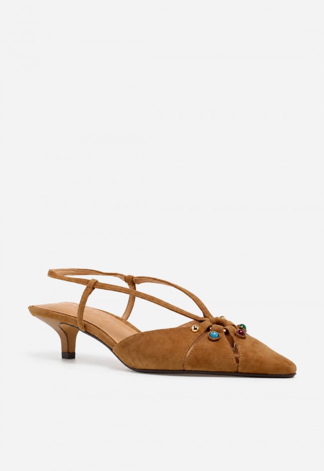 Zapato destalonado de mujer VAS JM1332 en piel color cuero – detalle joya chic