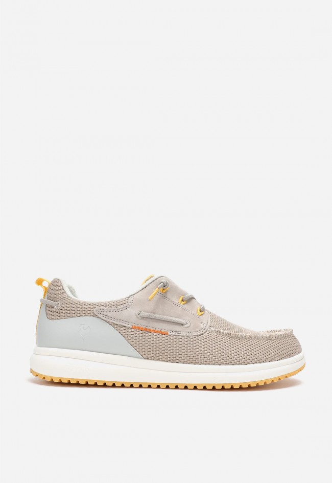 Náutico de hombre Pitas Bay Beige ultraligero con estilo moderno