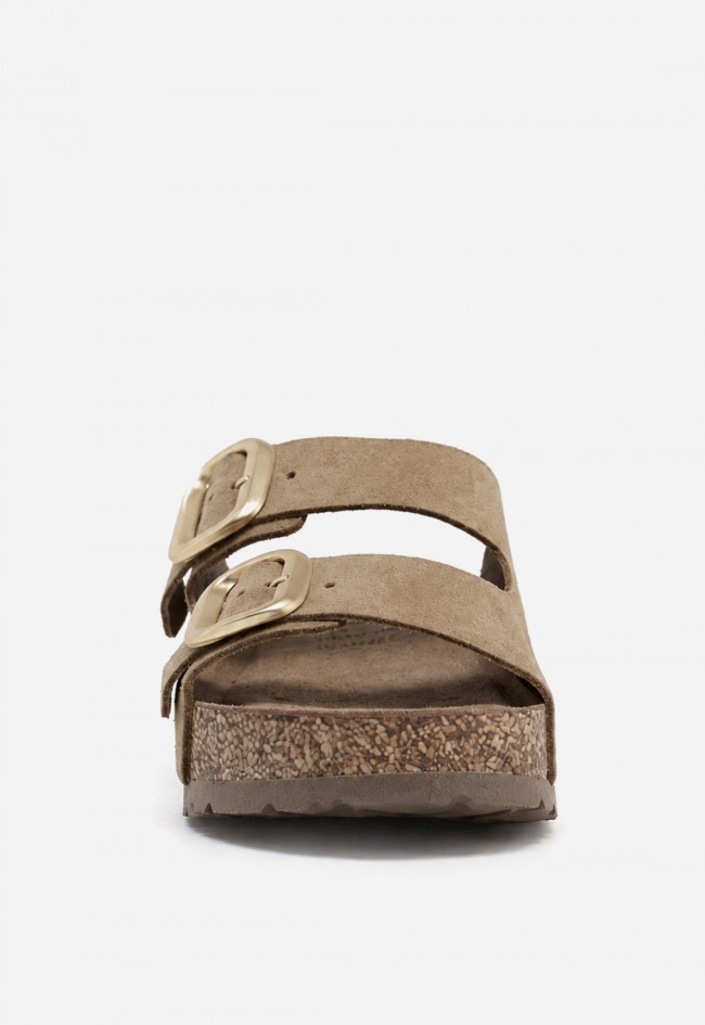 Sandalia plataforma anatómica de piel Yokono WIWI-003 marrón claro – comodidad natural y estilo actual