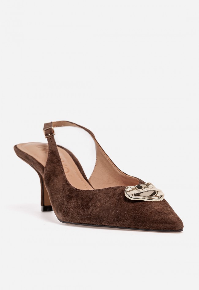 Zapato destalonado VAS JM1194 de piel moka con detalle joya