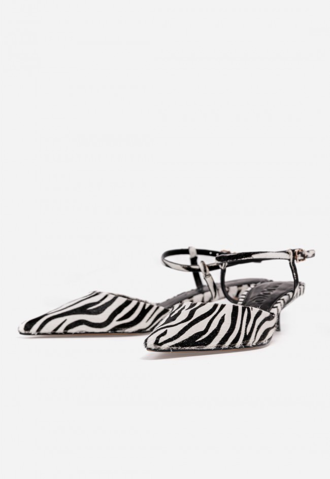 Zapato destalonado VAS YR1051 de piel con estampado cebra