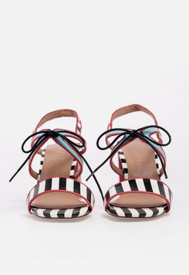 Sandalia de piel GLO Mariposa con diseño multicolor exclusivo