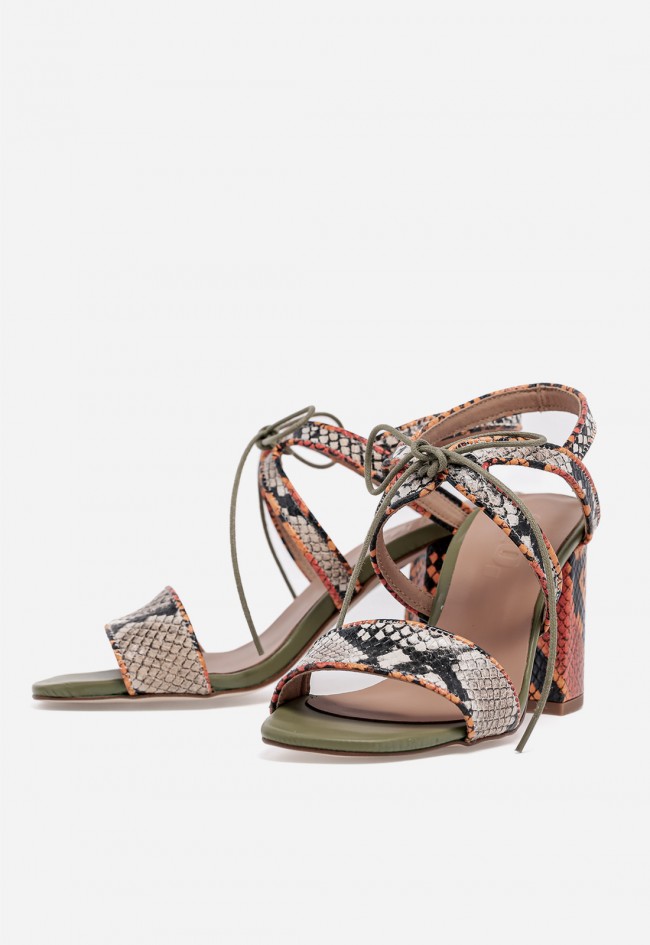 Sandalia GLO Mariposa de piel con estampado serpiente y tacón ancho