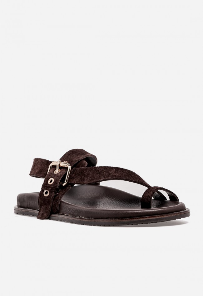 Sandalia plana de mujer GLO d27161-803v en piel moka con hebilla dorada y estilo boho chic