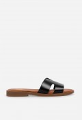Sandalia plana mujer VAS 606 en piel negra, minimalismo chic para vestir el verano