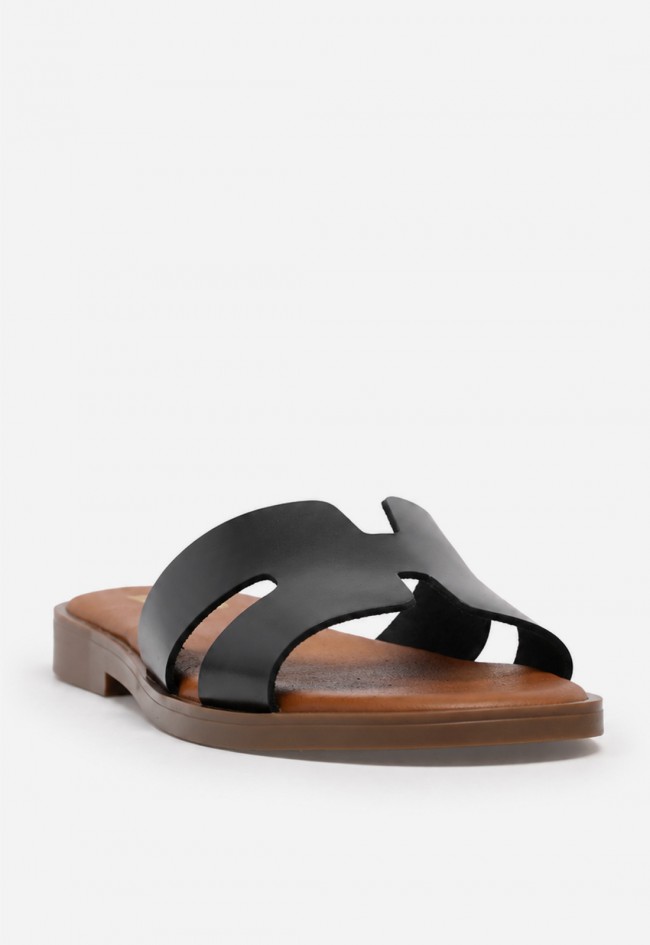 Sandalia plana mujer VAS 606 en piel negra, minimalismo chic para vestir el verano