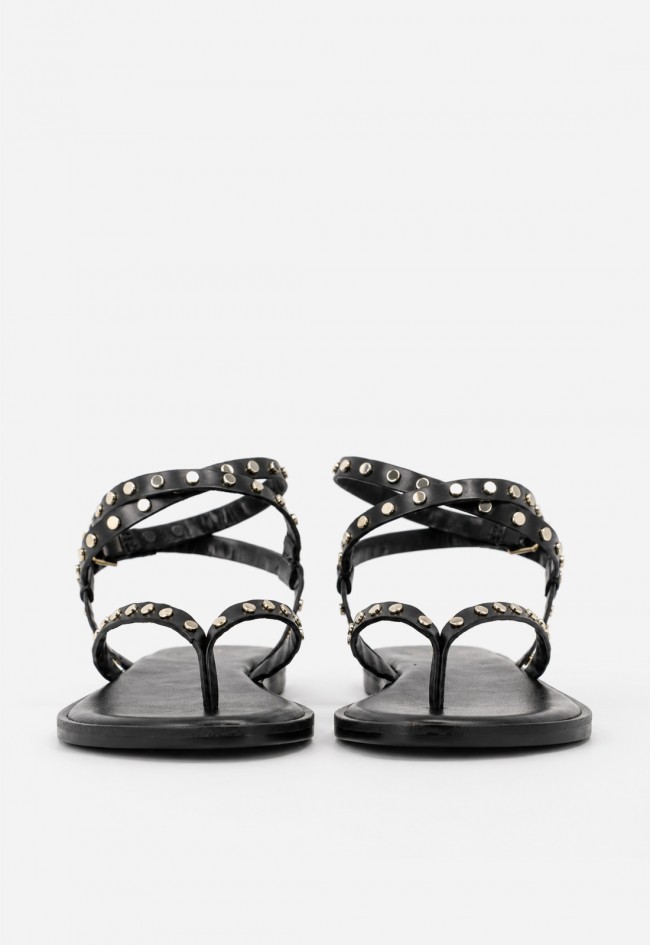 Sandalia plana VAS de piel negra con tachuelas para un estilo boho sofisticado