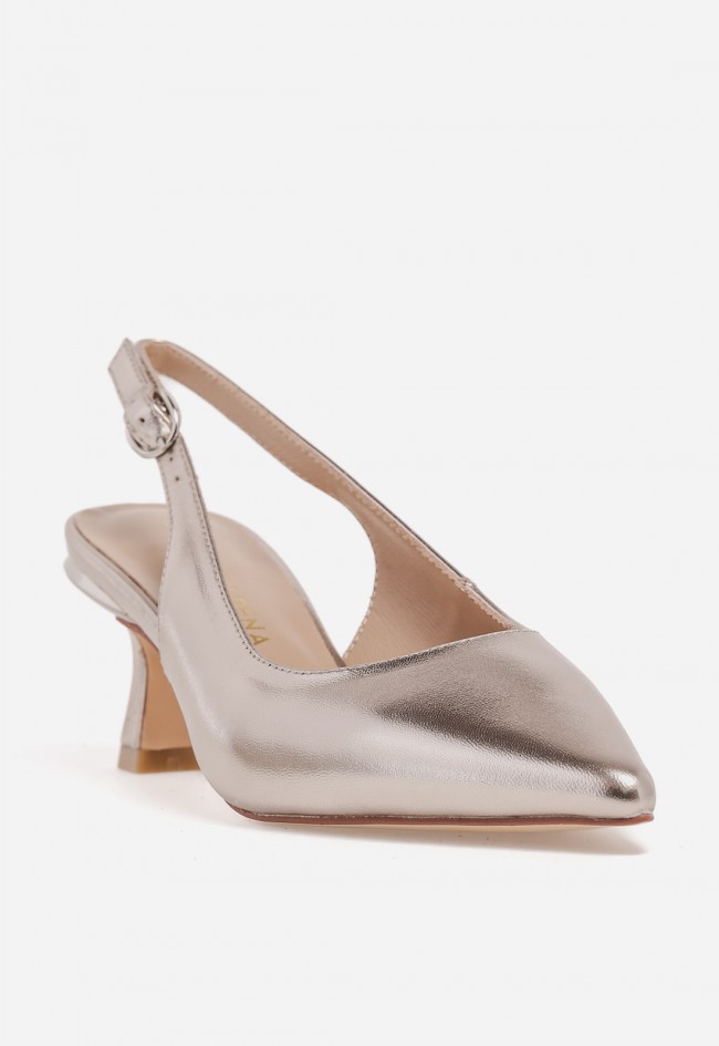 Zapato destalonado Alma en Pena en piel metalizada – sofisticación elegante para invitada