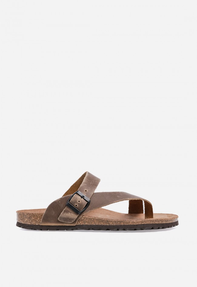 Sandalia bio de hombre en piel kaki con tiras cruzadas, comodidad natural para pisar con estilo