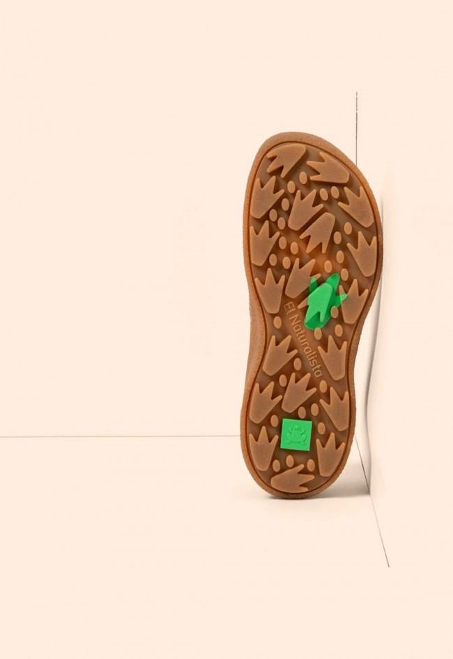 Zapatilla deportiva de mujer El Naturalista Oroel Candy, libertad natural en cada paso