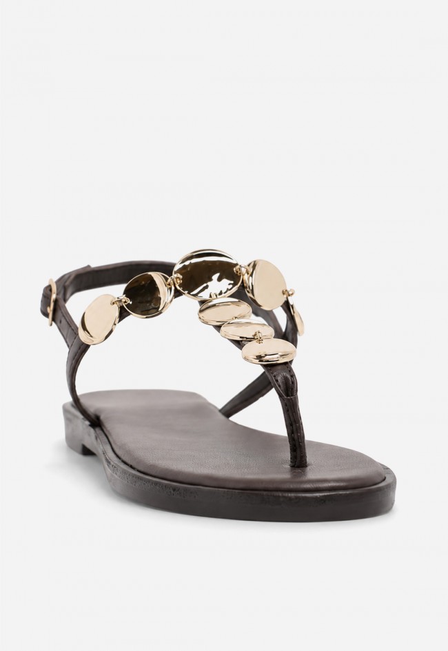 Sandalia plana de mujer VAS en piel marrón con detalle joya, sofisticación natural para tus looks de verano