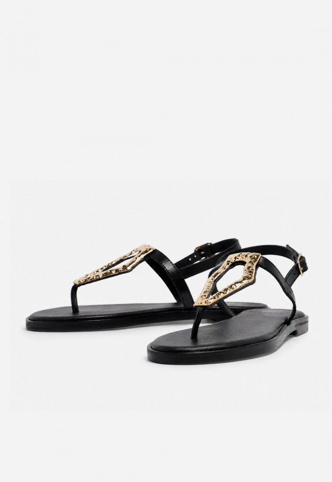 Sandalia plana de piel mujer VAS RSP-11282 negra con detalle dorado, elegancia que ilumina tus looks