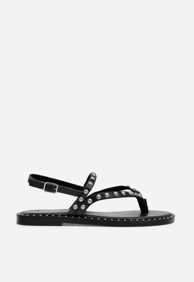 Sandalia plana de piel mujer VAS RSP-7978 negra con tachuelas, actitud effortless para brillar