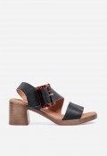 Sandalia de tacón mujer VAS New Gotica piel negra con hebilla maxi, elegancia con carácter
