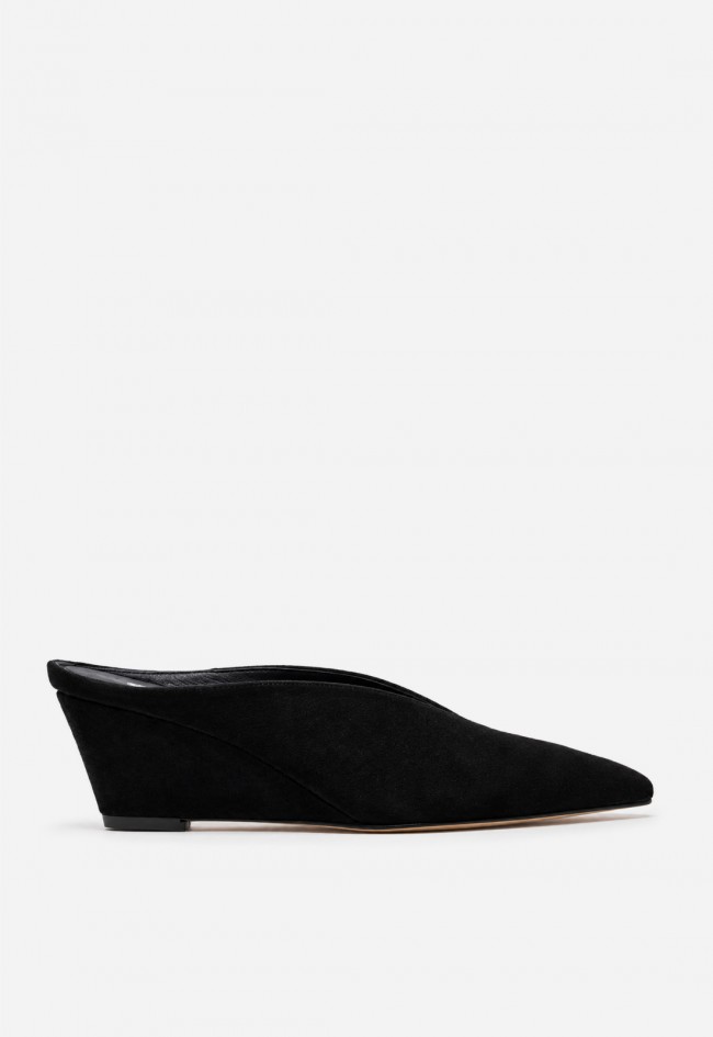 Zapato mule de mujer GLO Simo negro en piel con cuña, elegancia effortless