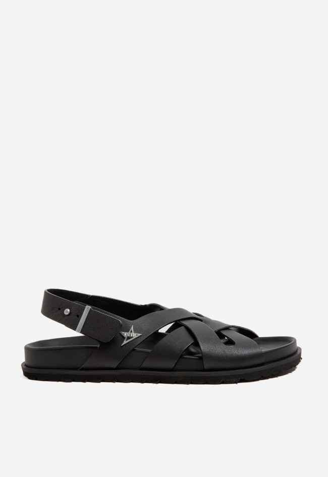 Sandalias Cetti C-1412 de hombre en piel negra con suela track urbana