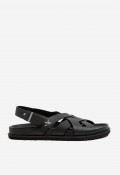 Sandalias Cetti C-1412 de hombre en piel negra con suela track urbana