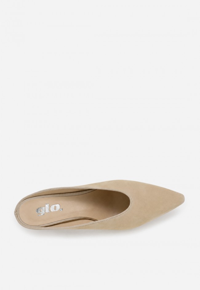 Zapatos Glo Edda 2785 de mujer en piel beige estilo mule con puntera fina