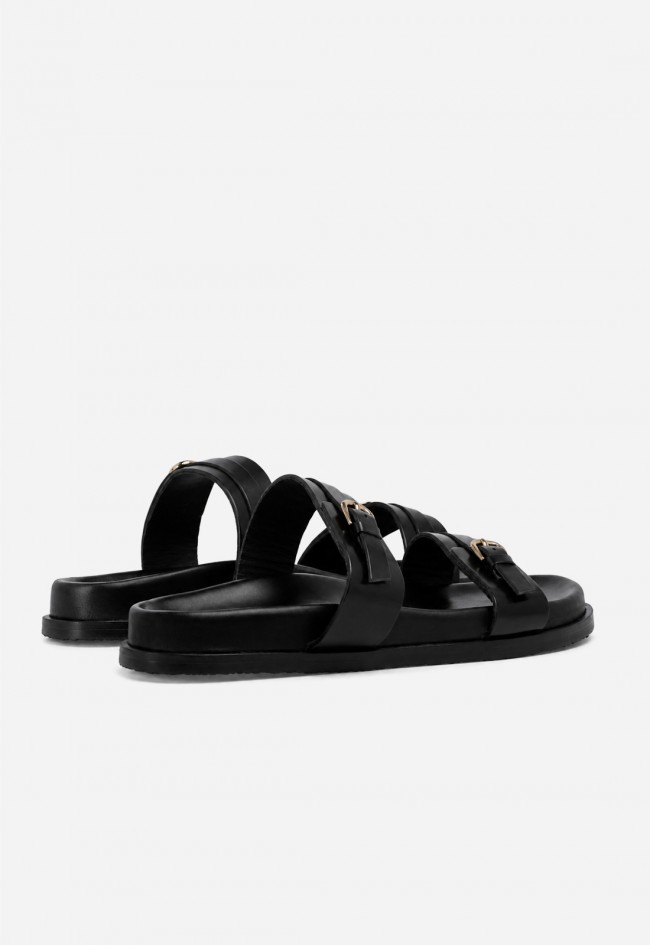 Sandalia plana VAS RPS-11274 negra en piel con hebillas doradas para un look effortless chic