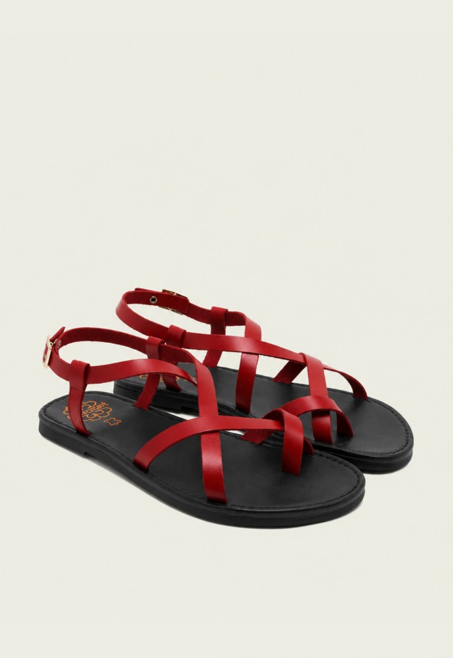 Sandalia plana Porronet Abril roja en piel con tiras, comodidad artesanal para un verano con personalidad