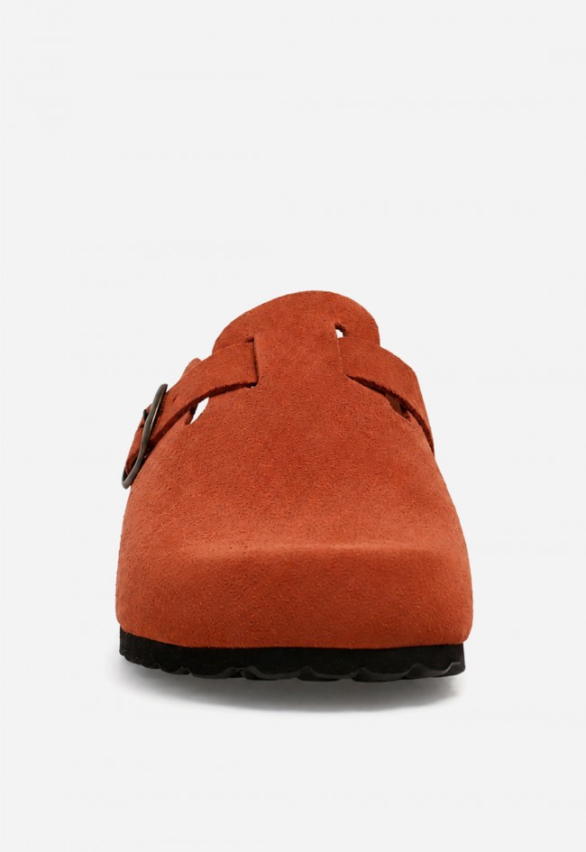 Zueco de piel caldera VAS 355 S con hebilla, el toque cálido que eleva tus looks