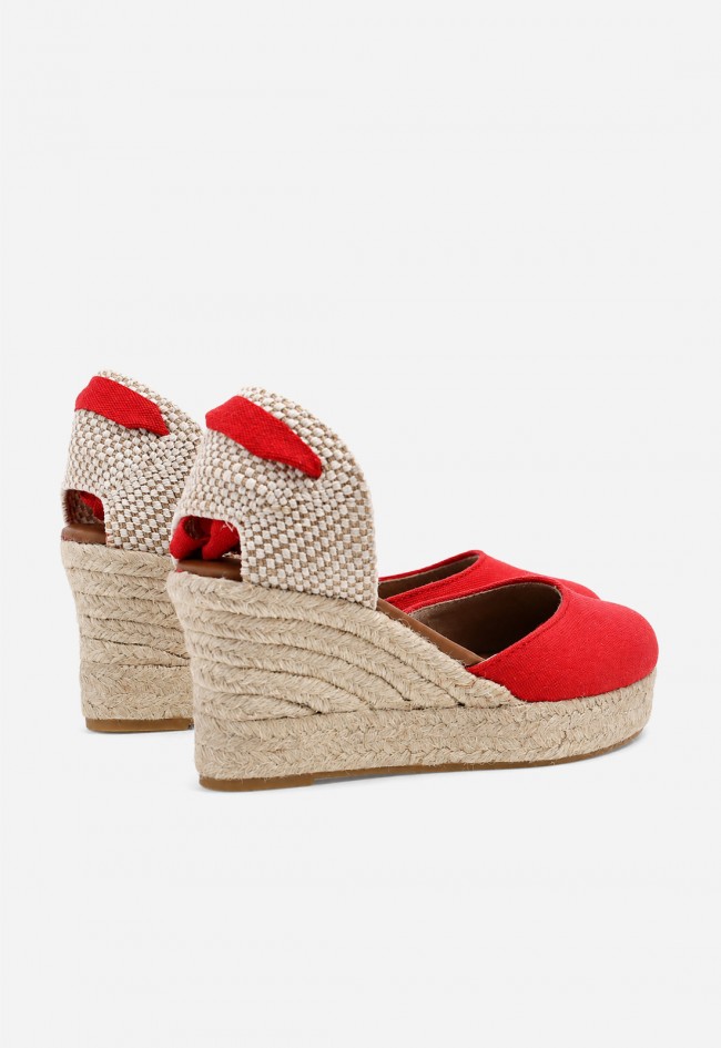 Alpargata de cuña roja Shiny 6004 para mujer, el toque que transforma tus looks de verano