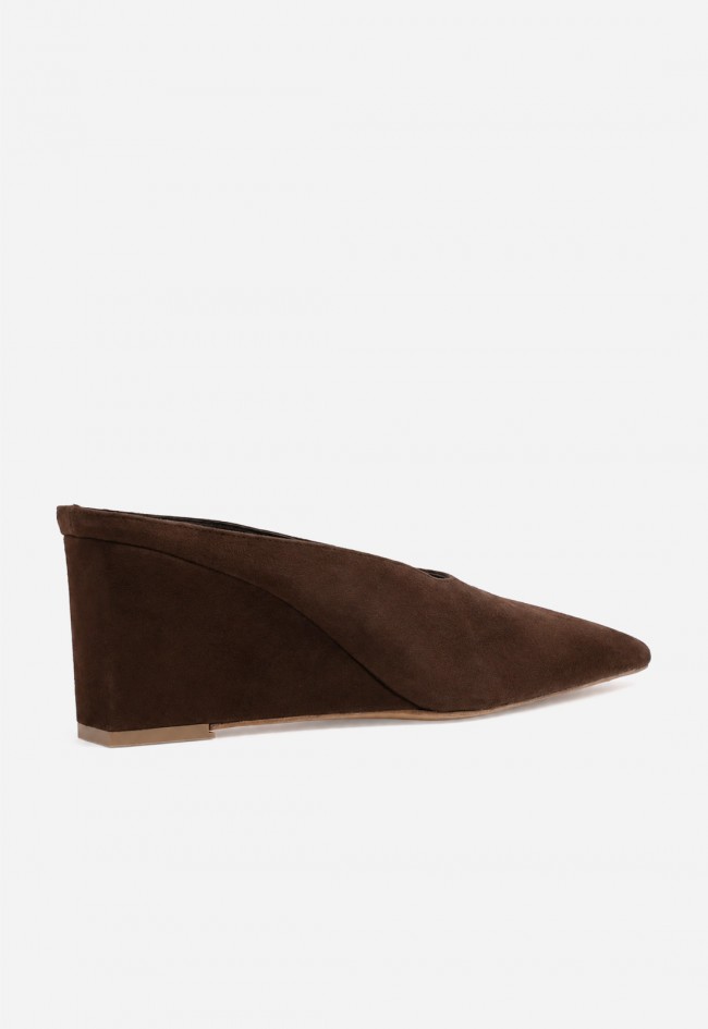 Mule de cuña Canapé 1302 en piel marrón – elegancia cálida para destacar con estilo