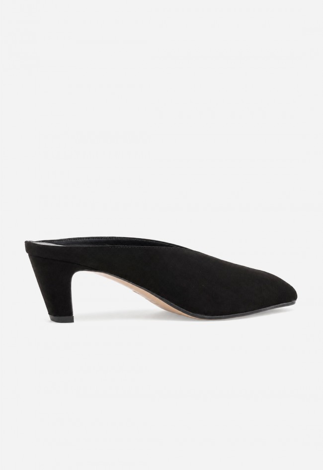 Mule de vestir Canapé 866 en piel negra – elegancia minimalista con actitud