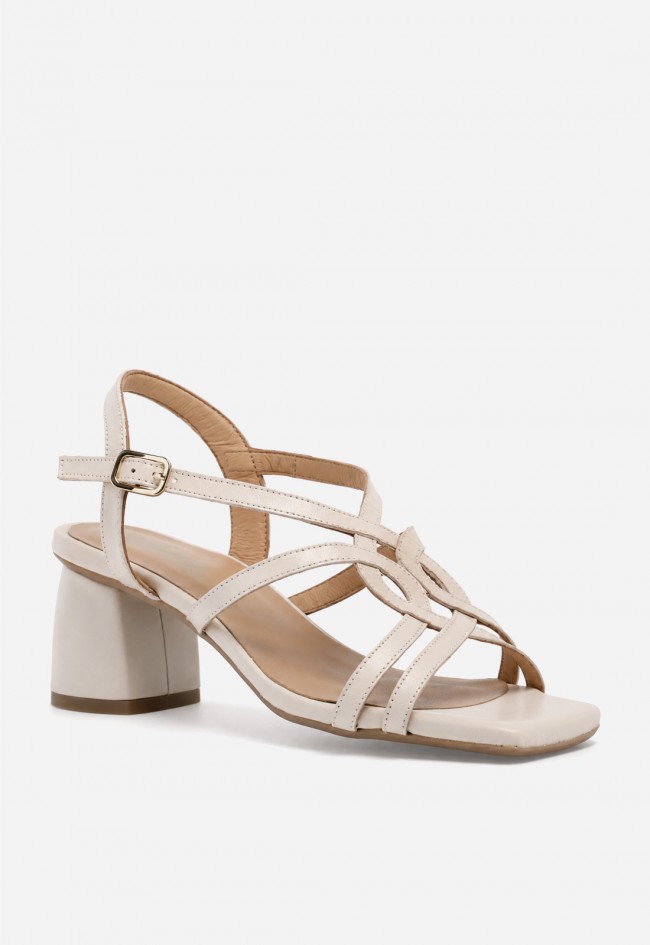 Sandalias de tacón blancas Glo Satra en piel con tiras entrelazadas – elegancia luminosa para tus looks especiales