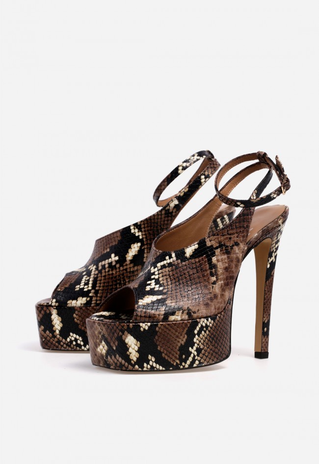 Sandalia de tacón y plataforma en piel efecto serpiente Mi Vida R3402 – pura actitud animal print