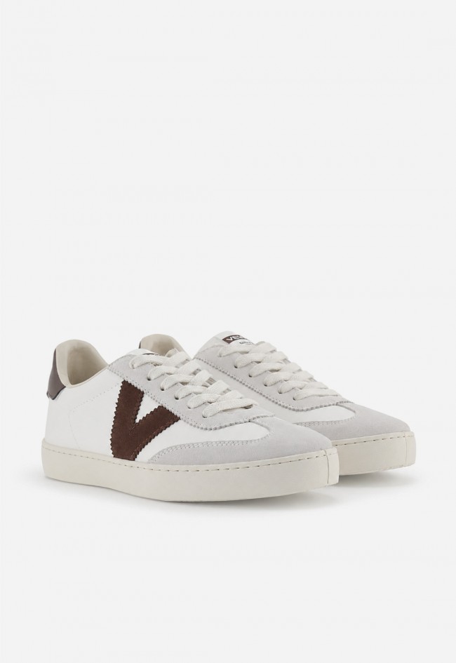 Zapatillas Victoria Berlín Ciclista de mujer blancas y chocolate para crear looks con personalidad