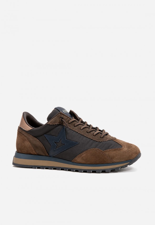 Zapatillas Cetti C-1259 de hombre marrones para avanzar con estilo propio