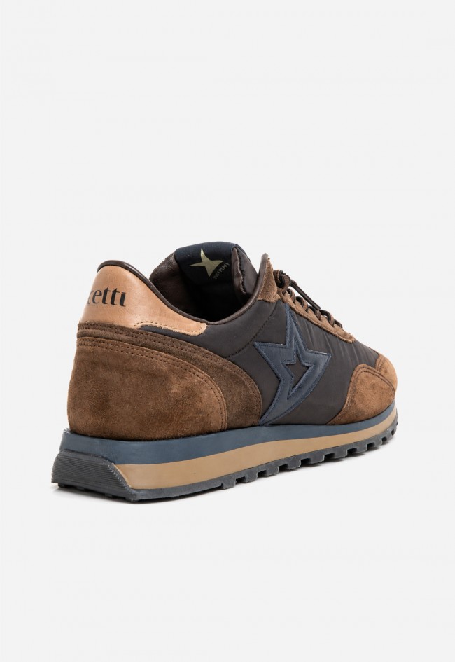 Zapatillas Cetti C-1259 de hombre marrones para avanzar con estilo propio