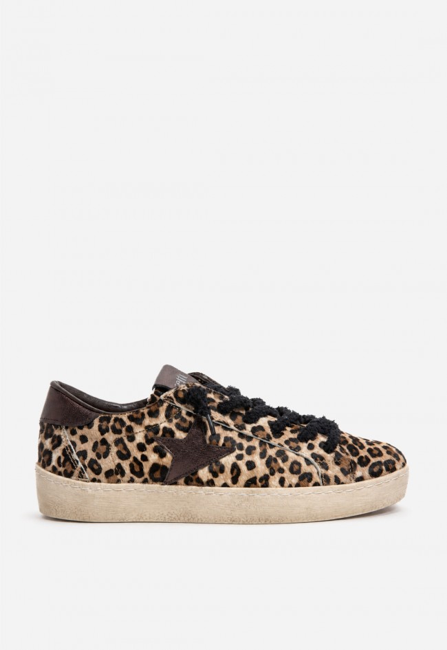 Zapatillas Cetti C-1342 de mujer con estampado leopardo para conquistar la ciudad