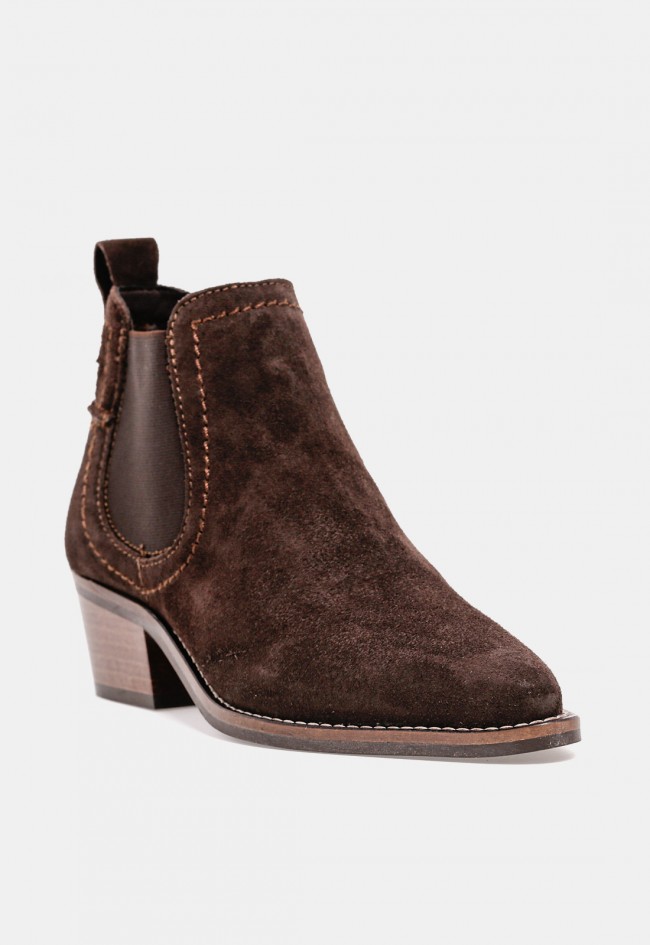 Botín cowboy de mujer Glo Bahía de piel marrón chocolate, un diseño campero con estilo