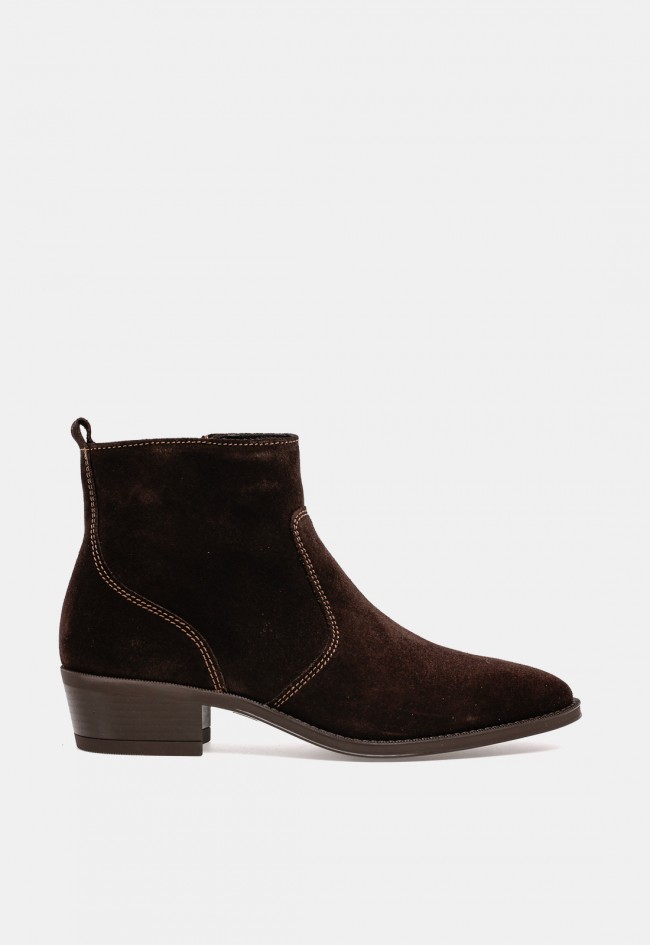 Botín cowboy de mujer Glo Torcado de piel marrón chocolate, un estilo campero actual