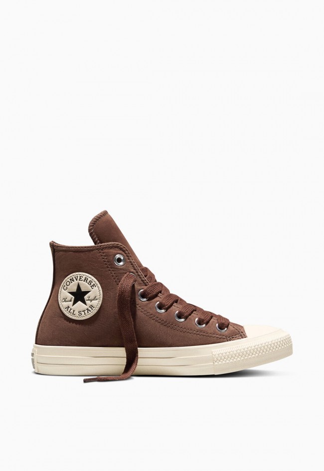 Zapatilla alta Converse Chuck Taylor All Star Nubuck de mujer en marrón chocolate, un clásico renovado
