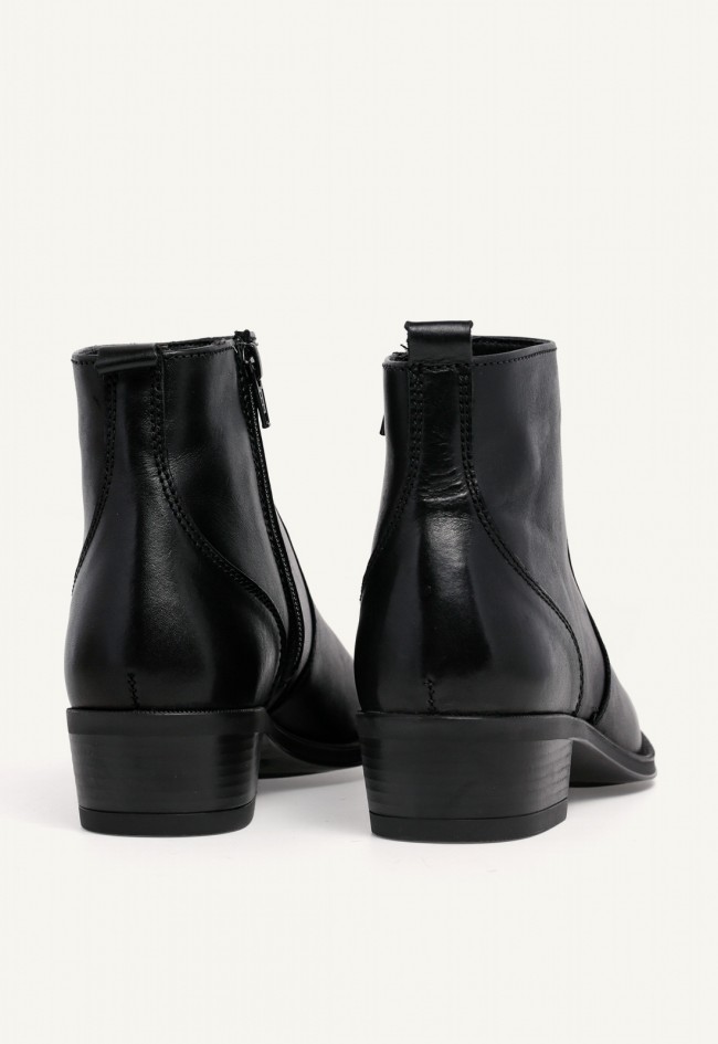 Botín cowboy de mujer GLO Torcado de piel negra, diseño western con personalidad