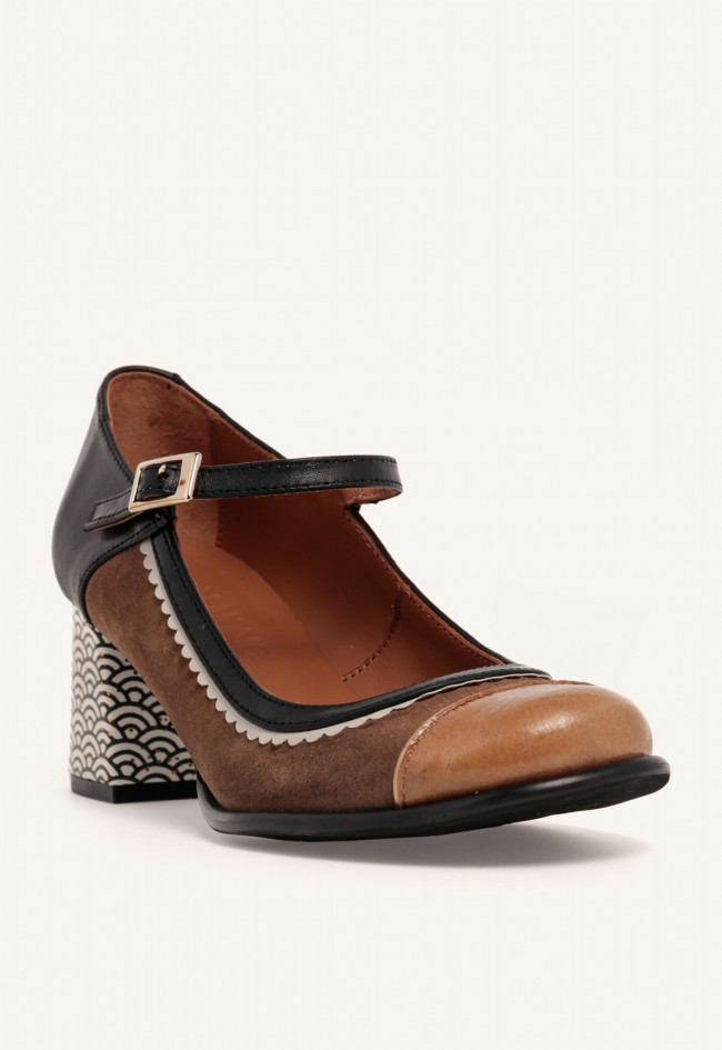 Zapato Mary Jane de mujer Nemonic 2054 de piel marrón y cuero, diseño artesanal con carácter