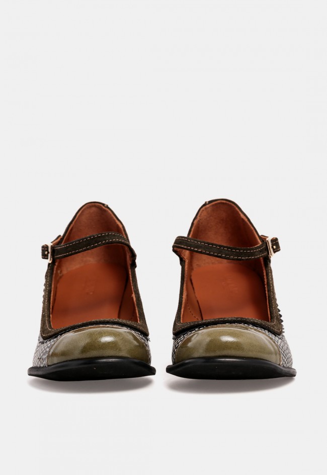 Zapato Mary Jane de mujer Nemonic 2054 de piel kaki, diseño artesanal con carácter