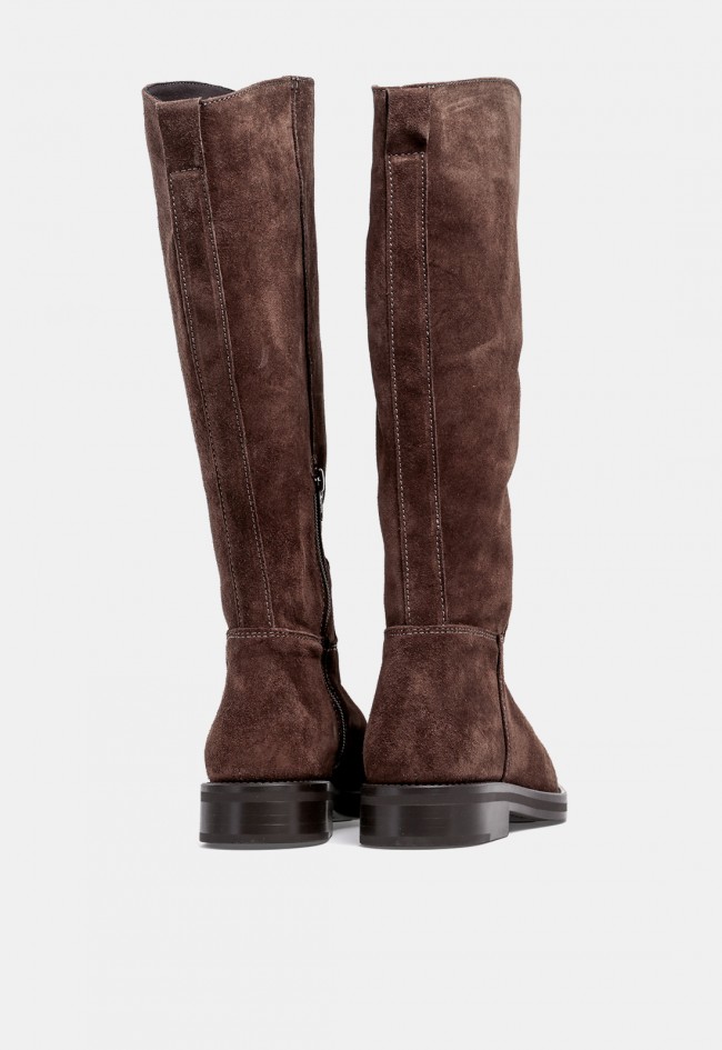 Bota hípica de mujer GLO Fara de piel de serraje marrón chocolate, elegancia ecuestre en tendencia