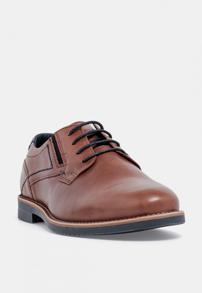 Zapato casual de hombre VAS 3010L de piel color cuero, diseño versátil para cada día