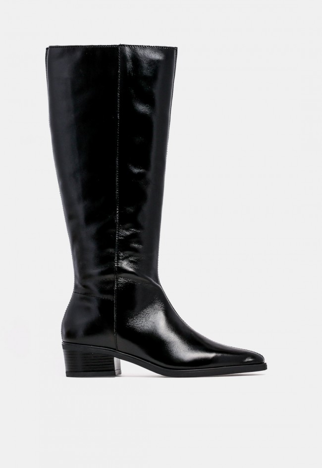 Bota alta de mujer VAS 5928 de piel negra con tacón bajo