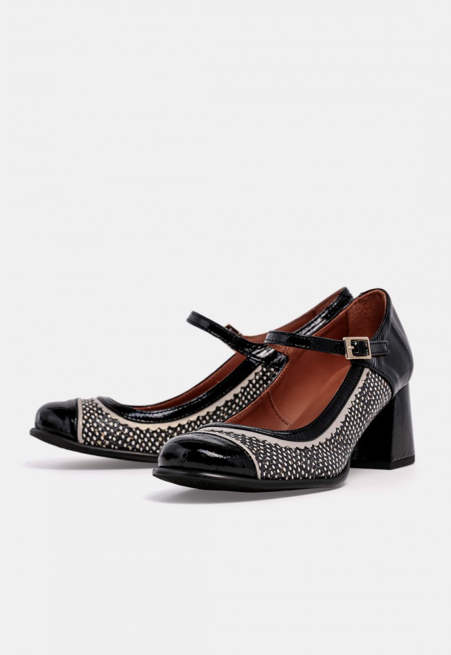 Zapato Mary Jane de tacón Nemonic 2054 de piel negra, con hebilla y diseño en contraste