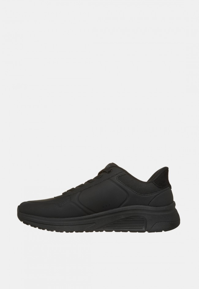 Deportivo de hombre negro Skechers 183532
