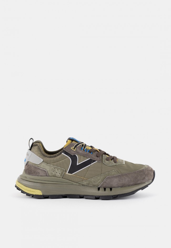 Deportiva Victoria Wing Evo de hombre color mix, estilo urbano con personalidad