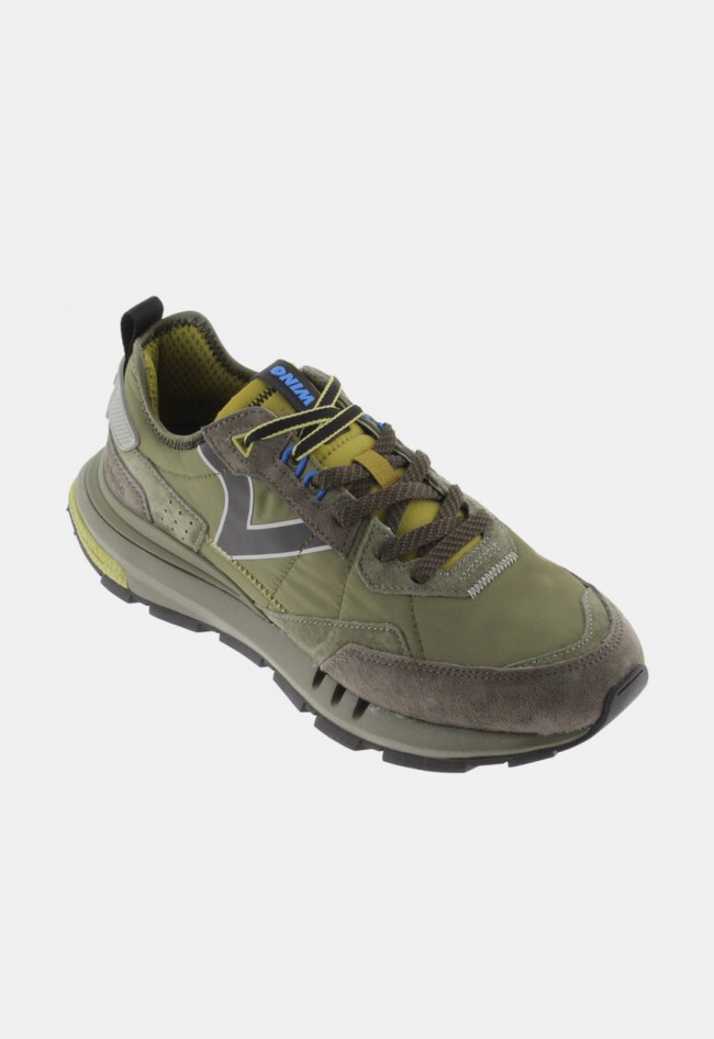Deportiva Victoria Wing Evo de hombre color mix, estilo urbano con personalidad