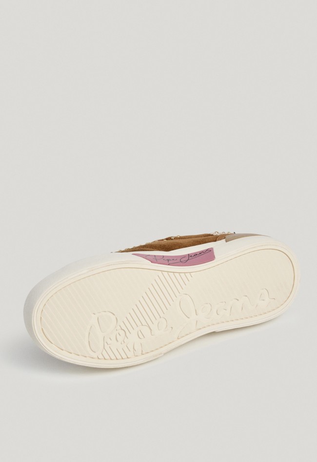Zapatillas Pepe Jeans Milan West de mujer en ante marrón con tachuelas