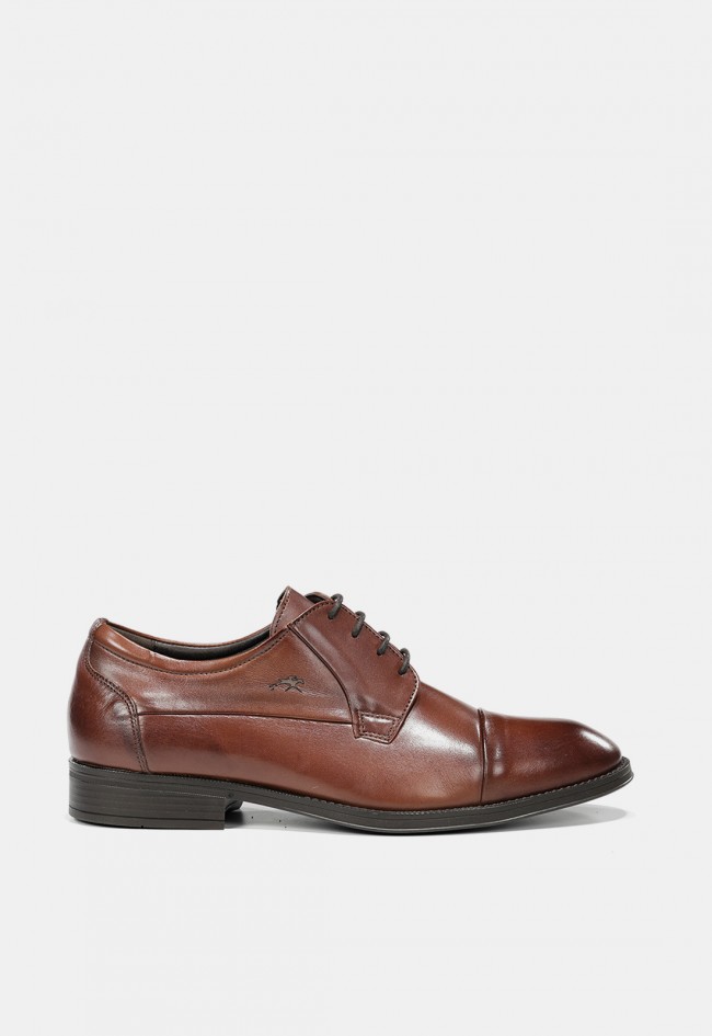 Zapato de vestir Fluchos Nantes F2486 de hombre en piel color cuero, elegancia atemporal