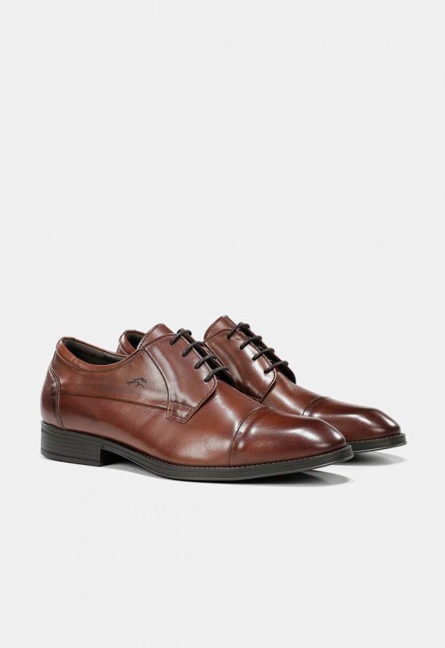 Zapato de vestir Fluchos Nantes F2486 de hombre en piel color cuero, elegancia atemporal